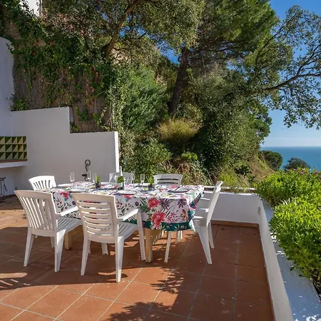 Alpago Piscina Privada Vistas Mar Aire Acondicionado Ferienhaus