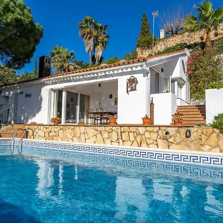 Ferienhaus Alpago Piscina Privada Vistas Mar Aire Acondicionado *