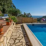 Alpago Piscina Privada Vistas Mar Aire Acondicionado *