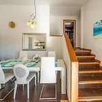 Alpago Piscina Privada Vistas Mar Aire Acondicionado 度假居 滨海托萨
