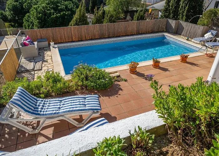 Alpago Piscina Privada Vistas Mar Aire Acondicionado