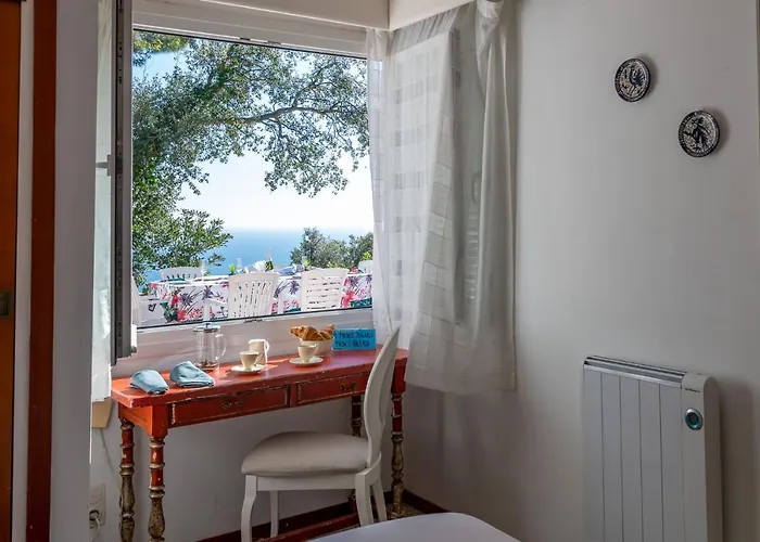 Alpago Piscina Privada Vistas Mar Aire Acondicionado 度假居