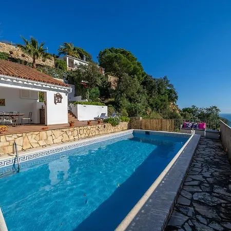Дом отдыха Alpago Piscina Privada Vistas Mar Aire Acondicionado *